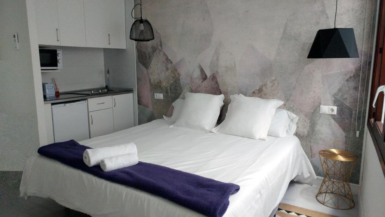 San Francisco 10 - 6 Apartamentos Boutique En El Centro - Playa Postiguet لقنت المظهر الخارجي الصورة